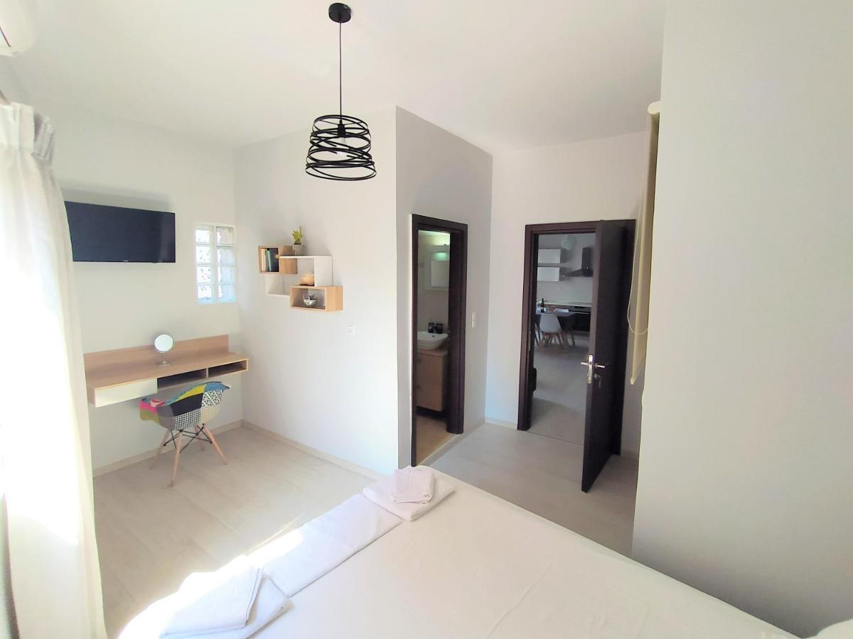 S&E New Port Apartment Corfu  Exterior photo